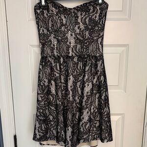 Miami Black and White Strapless Lace Dress